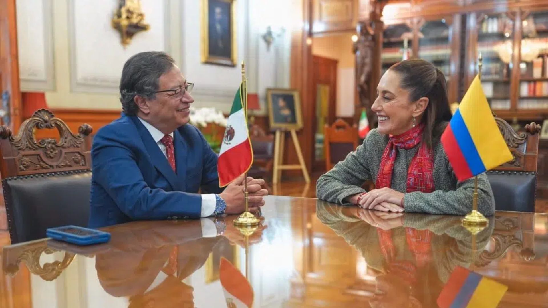 Sheinbaum Dialoga Con Petro por Teléfono y Confirma Participación de México en CELAC ¿Irá Ella?