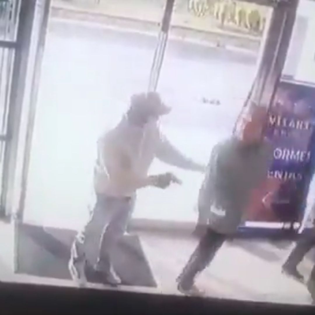 Asaltan Hombres Armados en Complejo Residencial de Lomas de Santa Fe, CDMX.