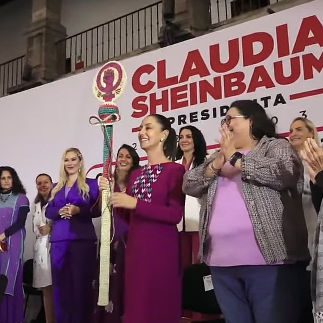 Entregan a Bastón de Mando de las Mujeres a Claudia Sheinbaum