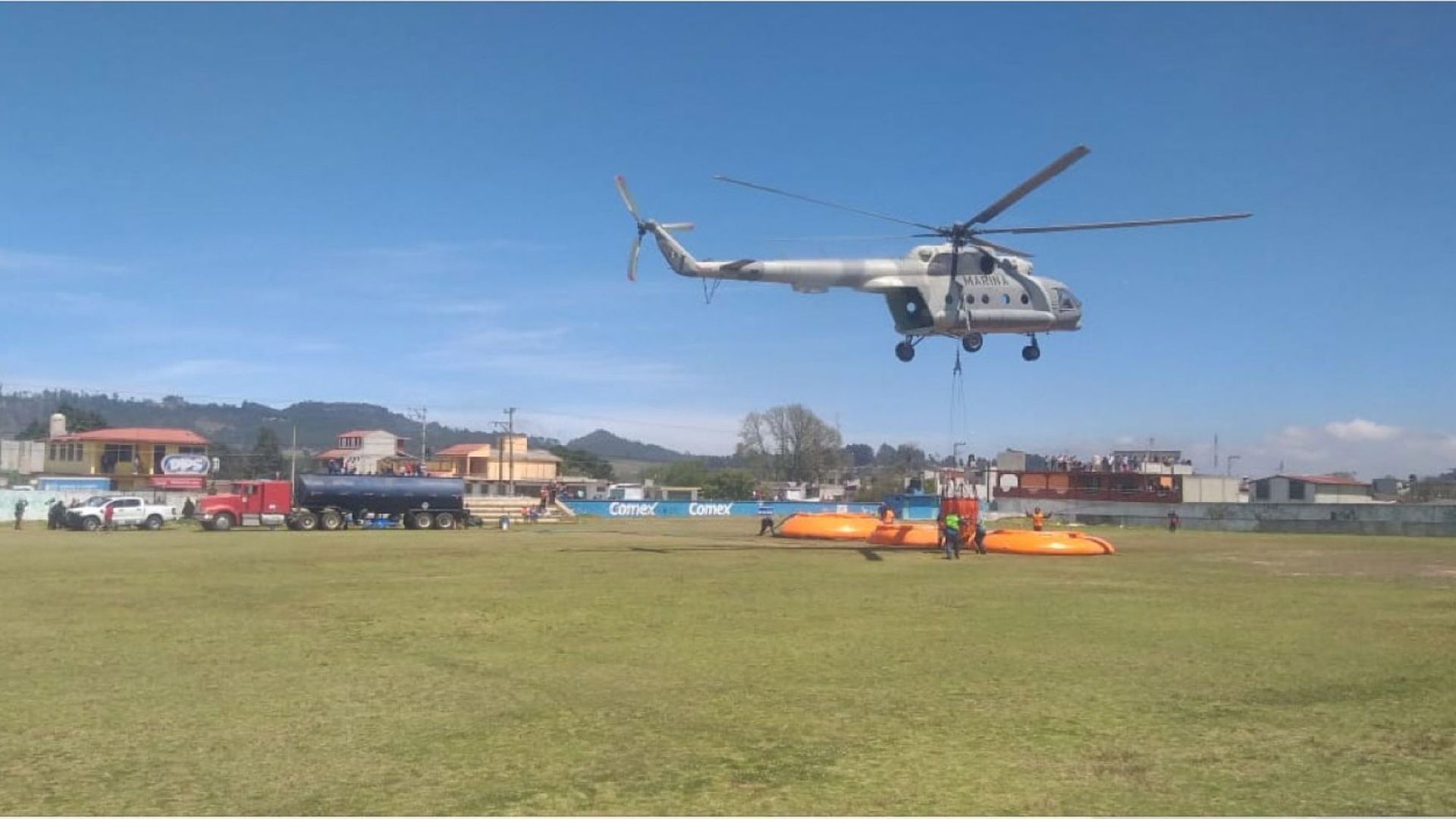 Paracaidista Muere tras Saltar de Helicóptero; Marina Lamenta Fallecimiento de Cadete