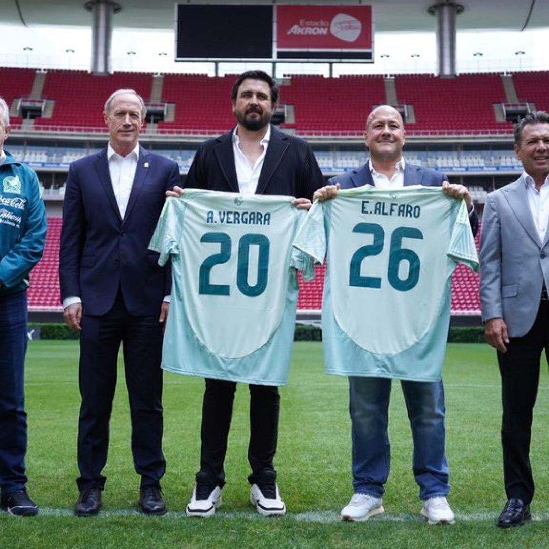 El gobernador de Jalisco y el presidente de Chivas dieron a conocer el duelo amistoso entre México y EUA. Foto miseleccionmx