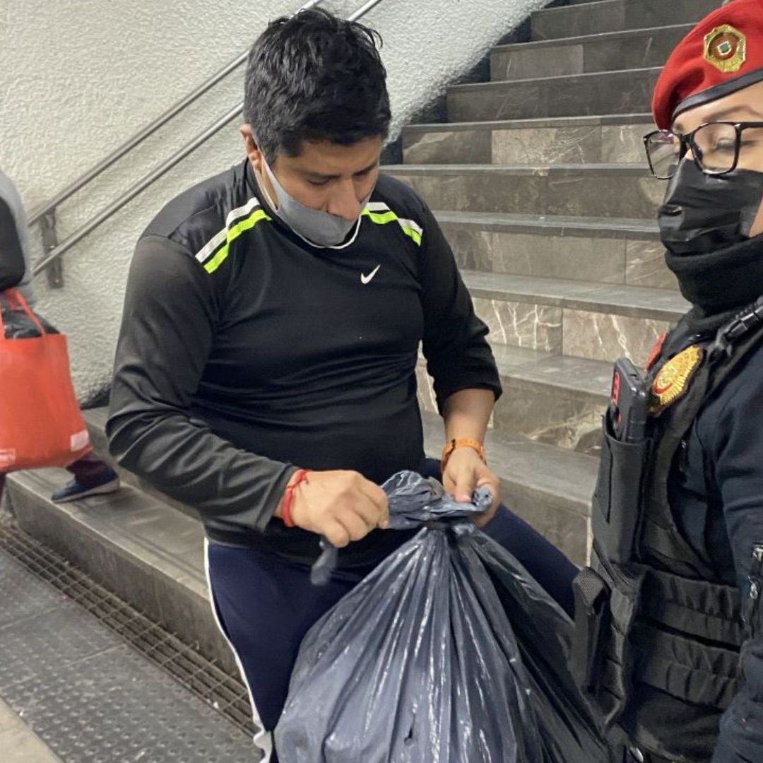 Operativo Cero Pirotecnia en el Metro de la Ciudad de México
