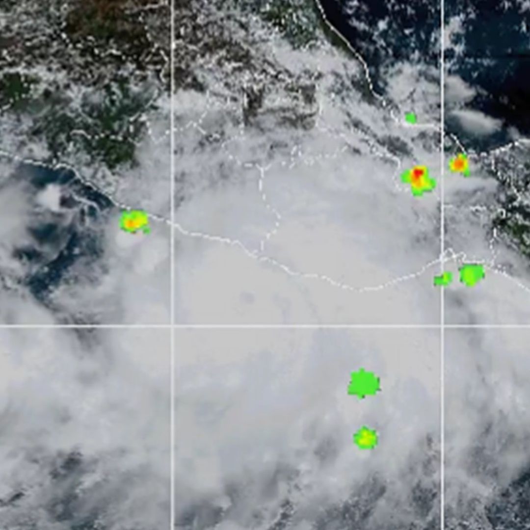 John se degradó a tormenta tropical