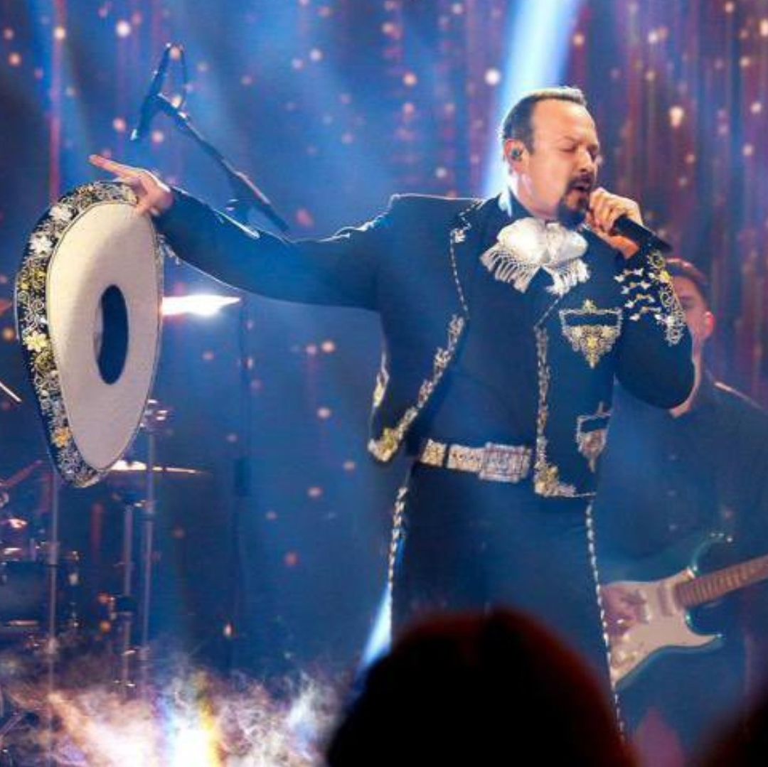 Pepe Aguilar es Abucheado en Concierto Antes de Cantar la Canción Dedicada a Ángela Aguilar