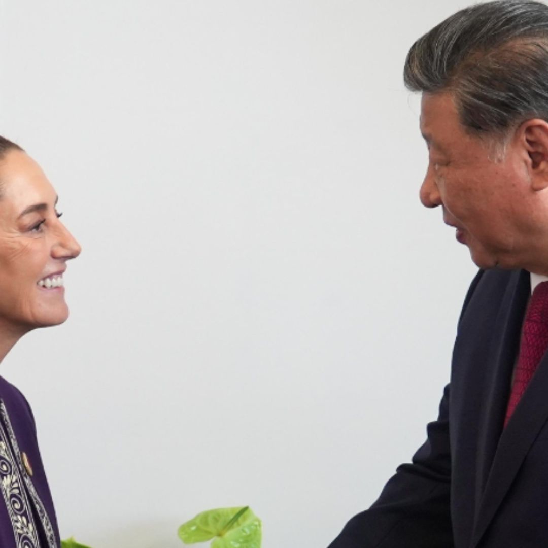 La presidenta de México Claudia Sheinbaum con su homólogo chino, Xi Jinping, en el G20 2024