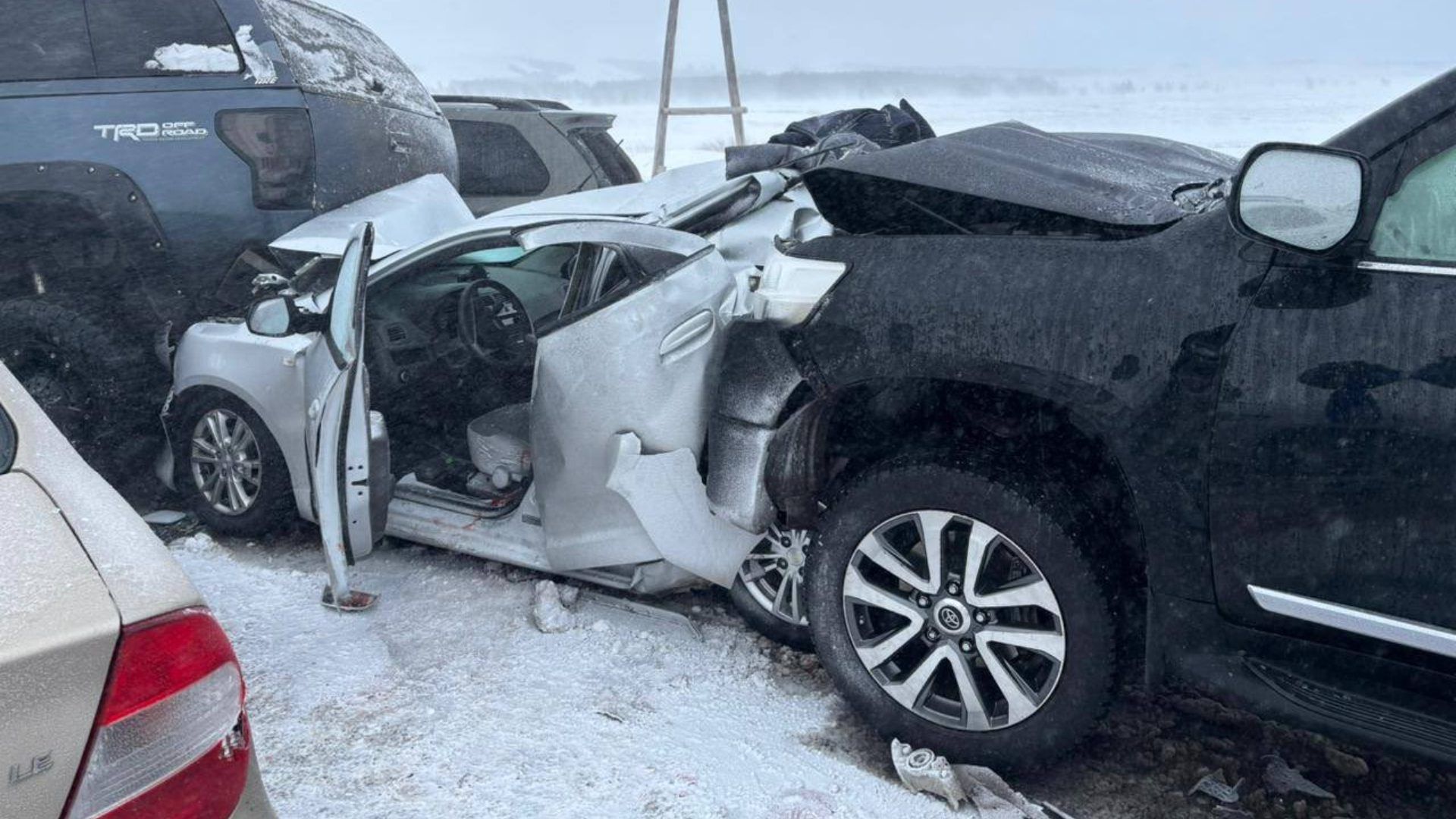 Video | Megacarambola en Carretera: Chocan Casi 100 Autos por Tormenta de Nieve