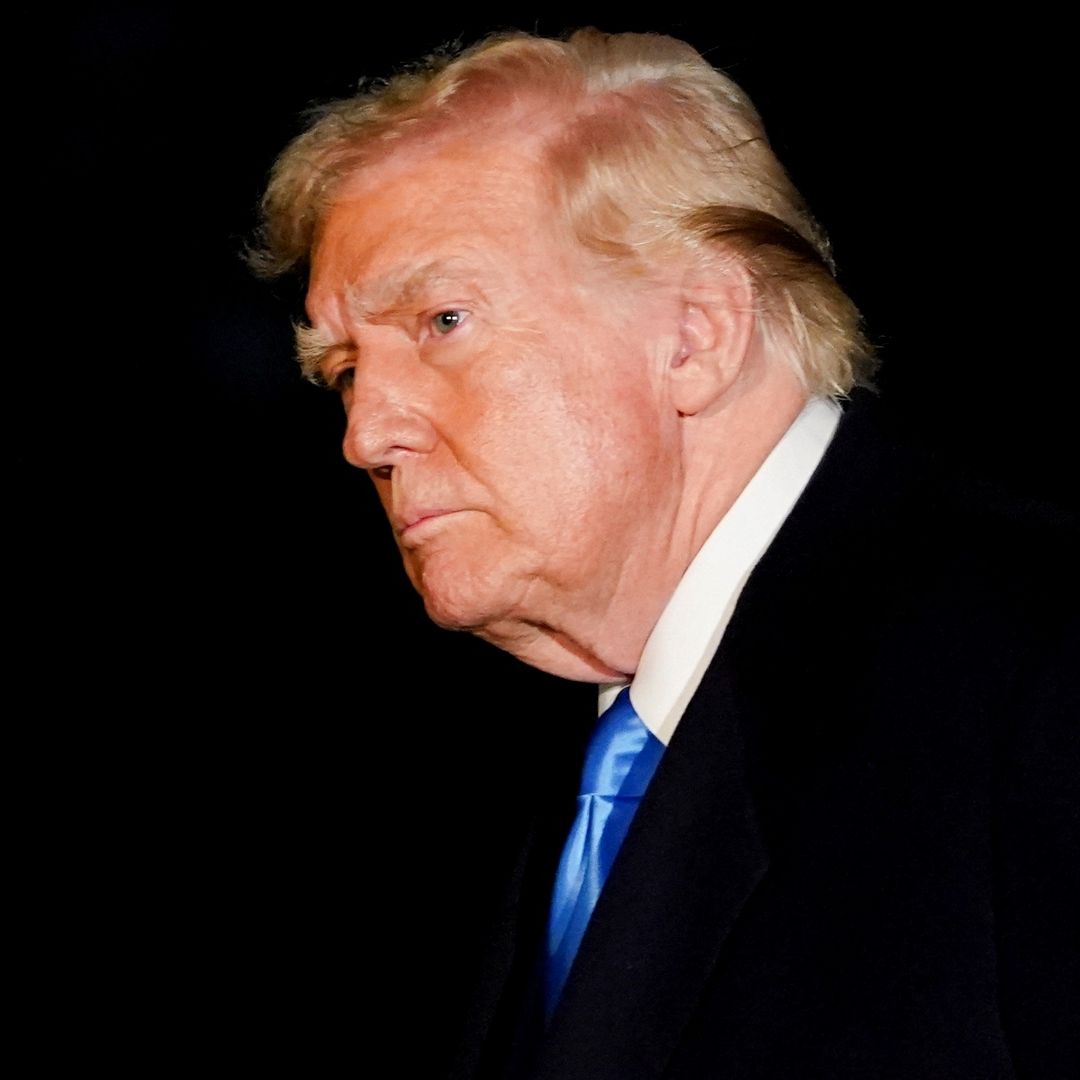Donald Trump dialoga con Justin Trudeau