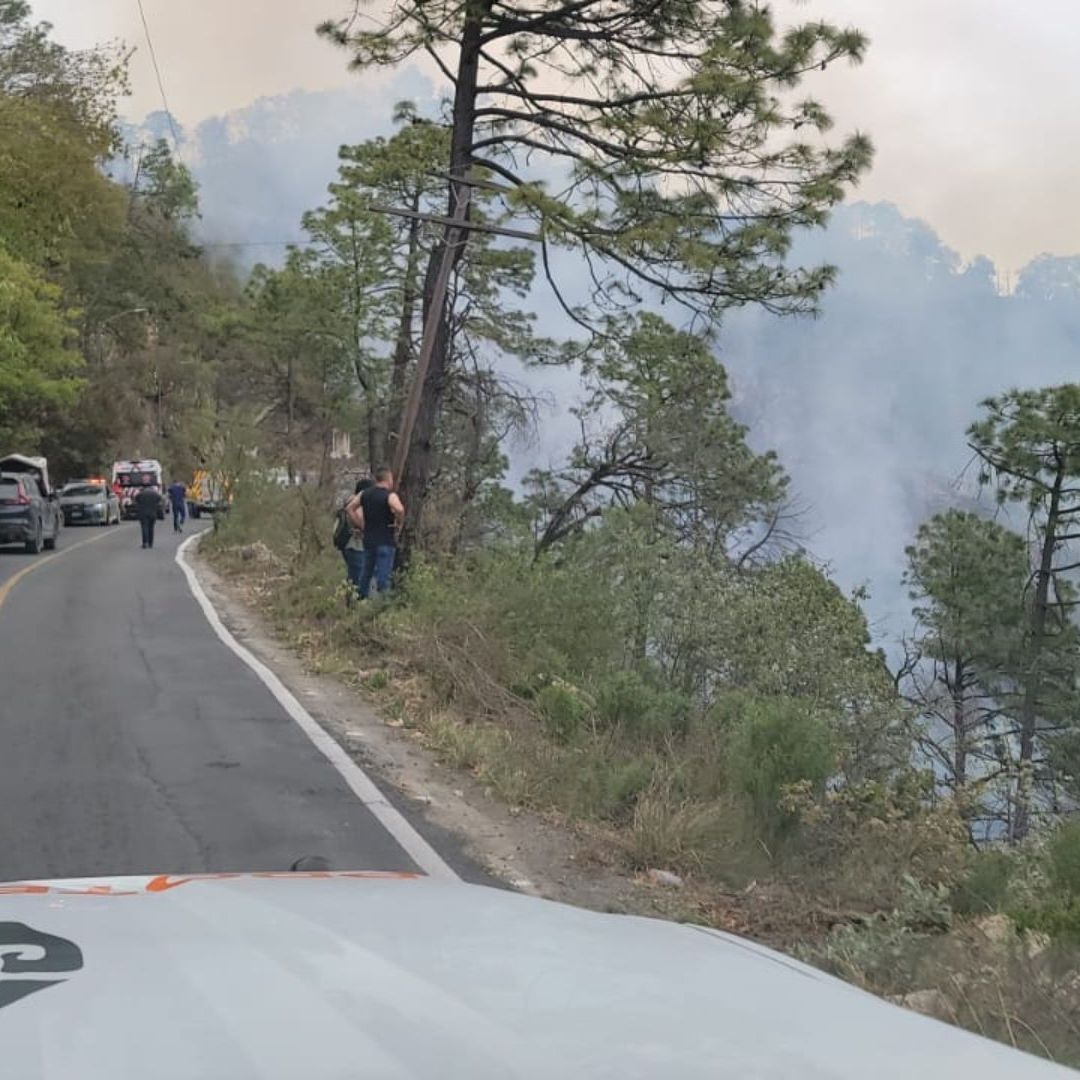 Mueren 10 Personas al Desbarrancarse Camioneta en Carretera  a “La Cola de Caballo” en Santiago, Nuevo León