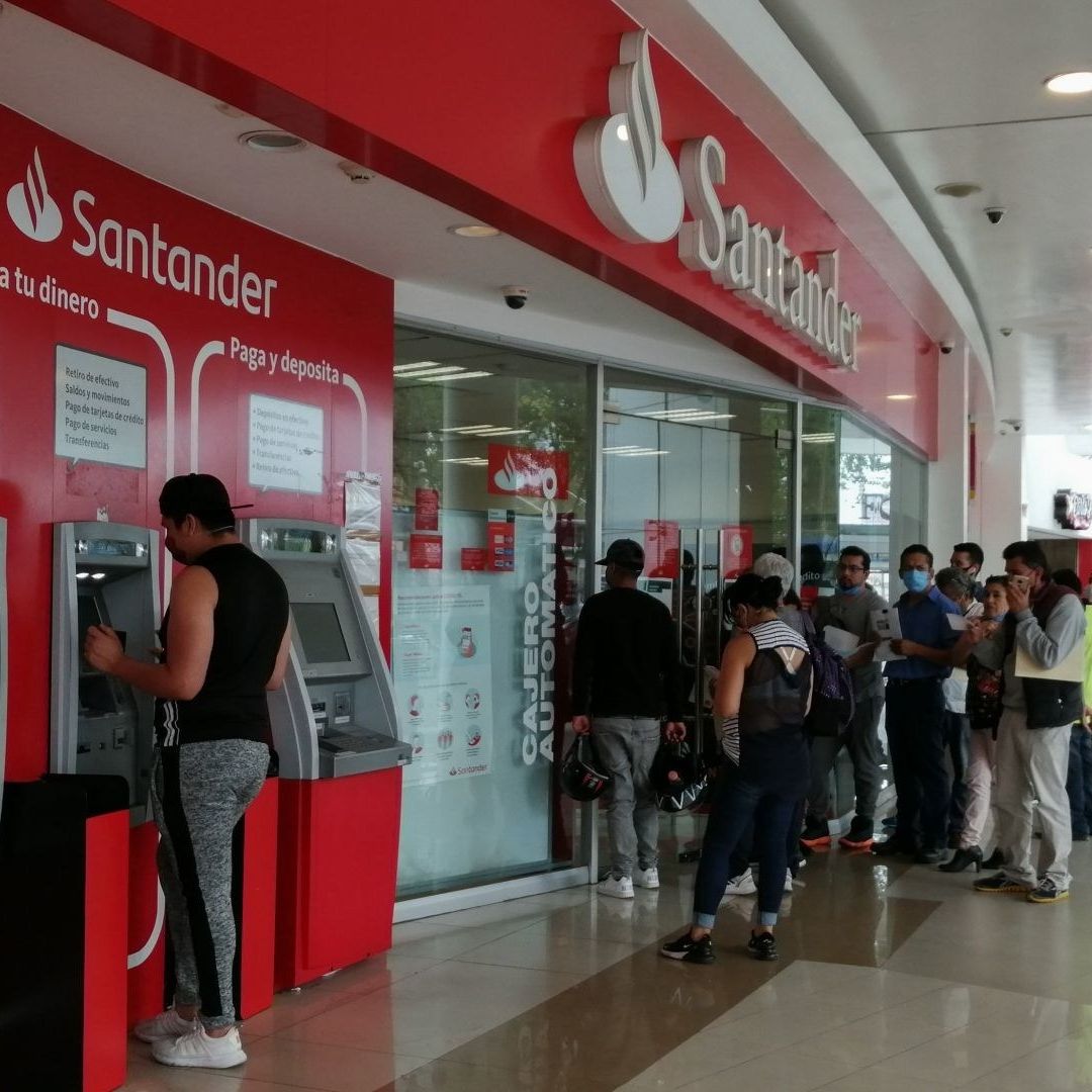 Algunas sucursales sí abren el 1 de mayo de 2025, en México