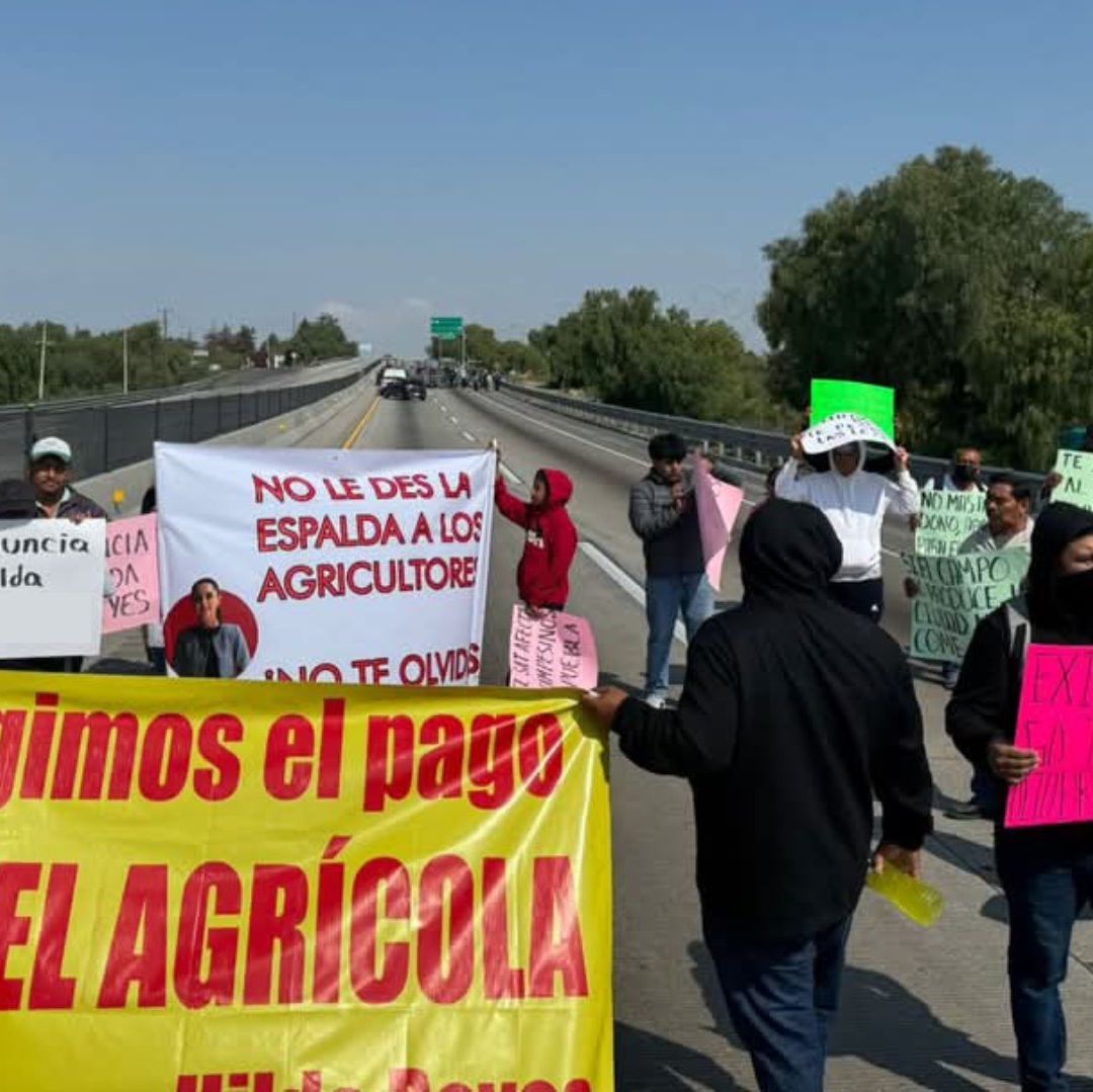 Bloqueo en Autopista México - Puebla y Actazingo- Cd. Mendoza por Manifestación de Pobladores