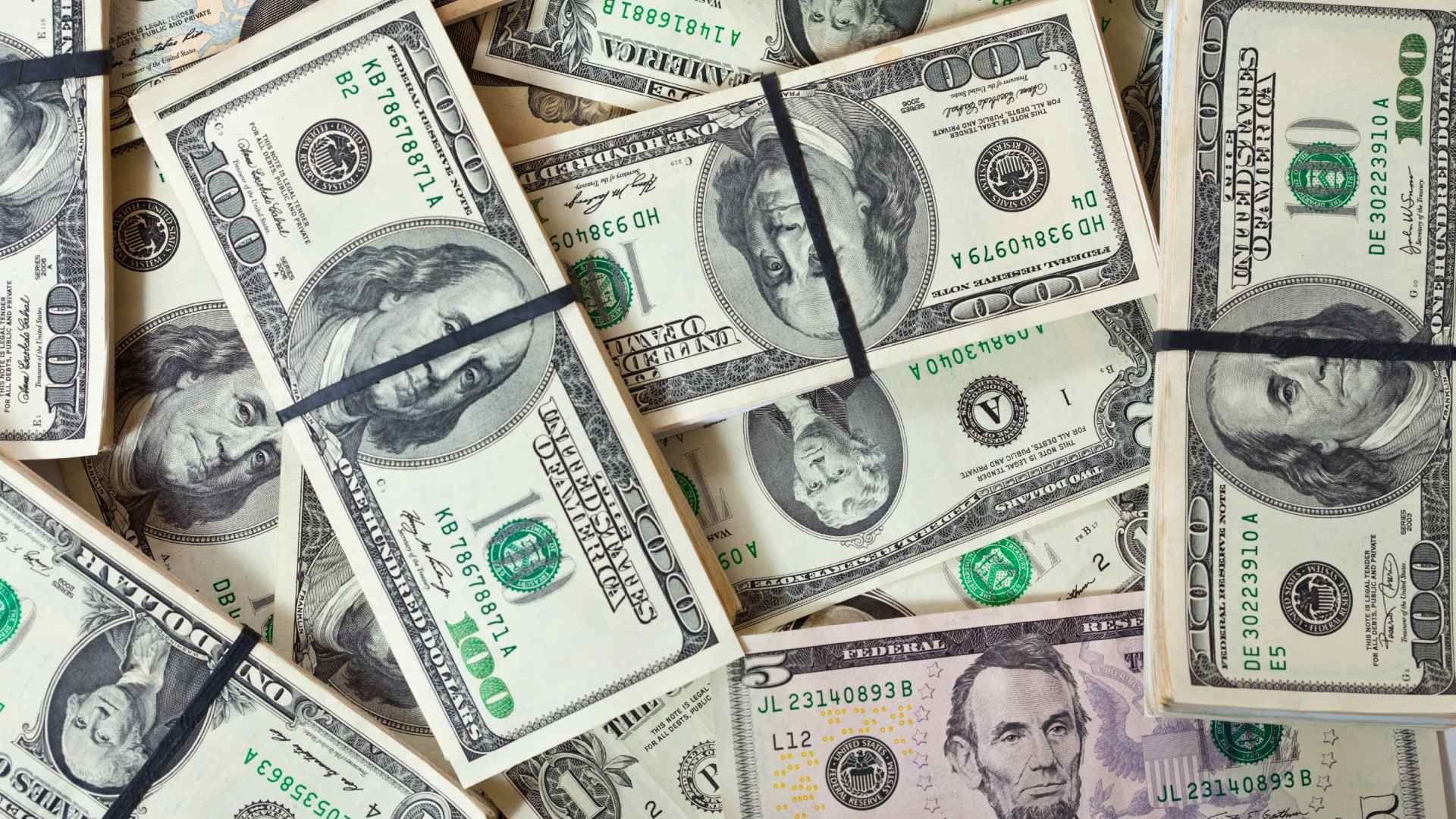 Precio del Dólar Hoy 22 de Mayo al Cierre: Peso se Aprecia ante Avance de Ley Fiscal en EUA
