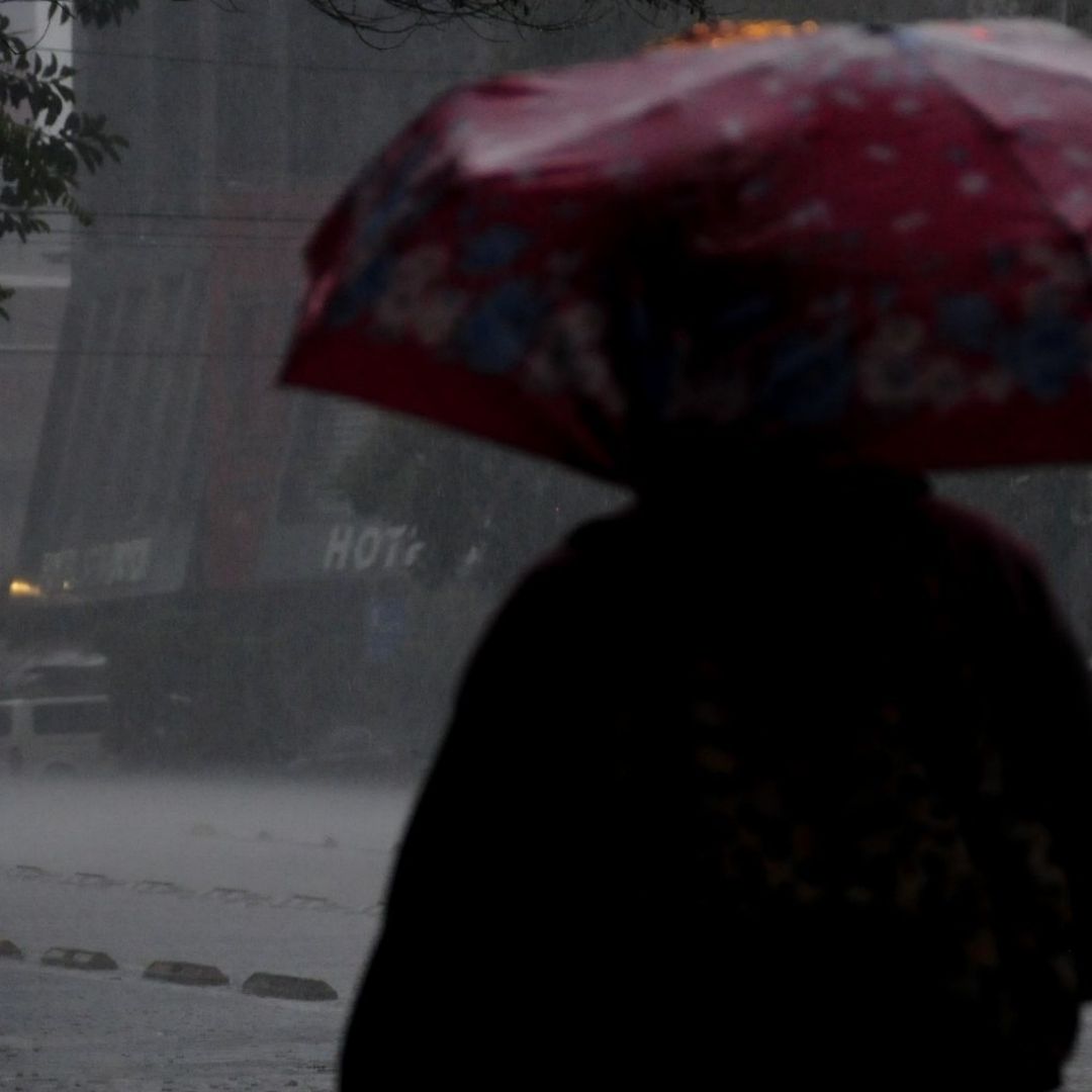 Tarde de lluvia y granizo en CDMX