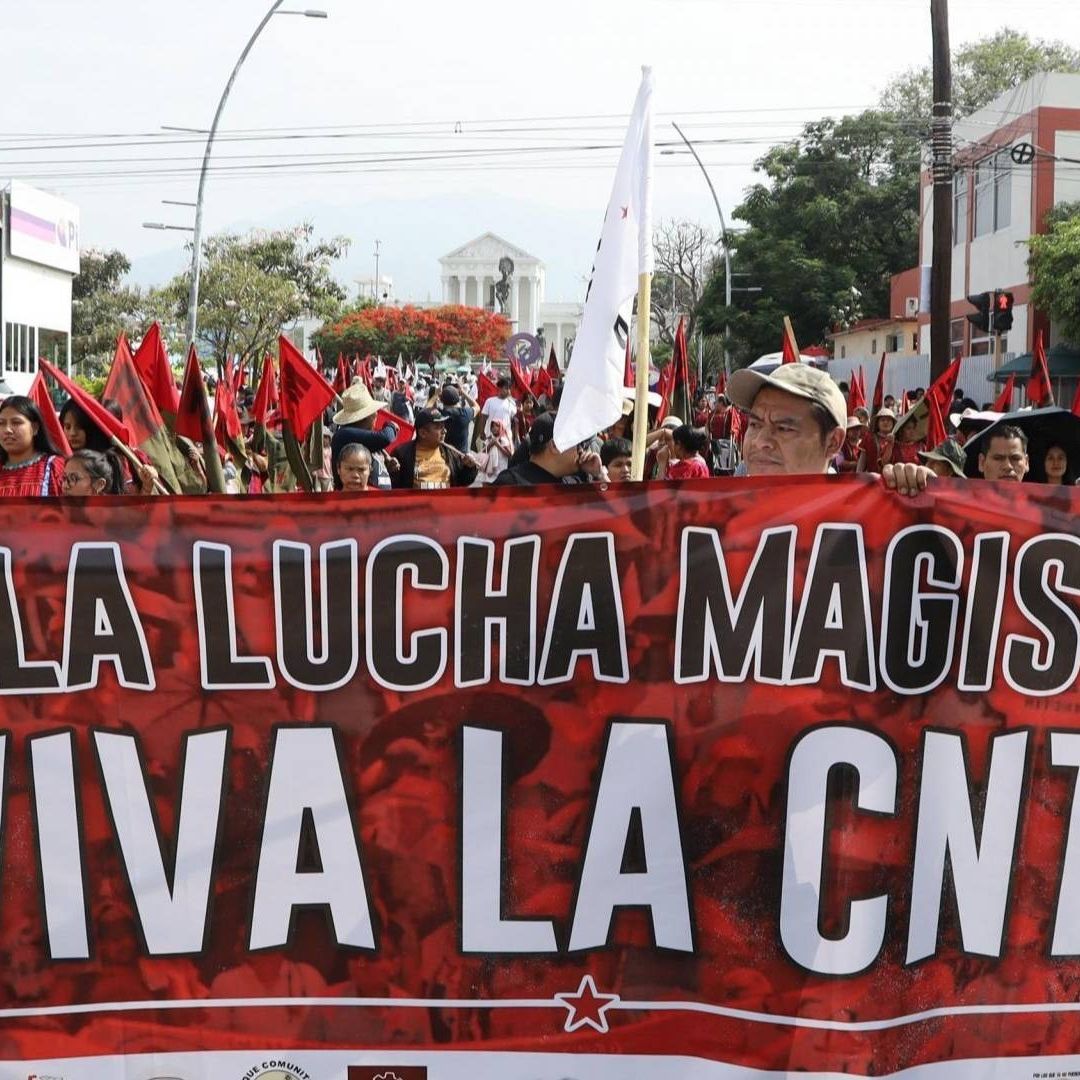 La CNTE mantiene sus principales exigencias.
