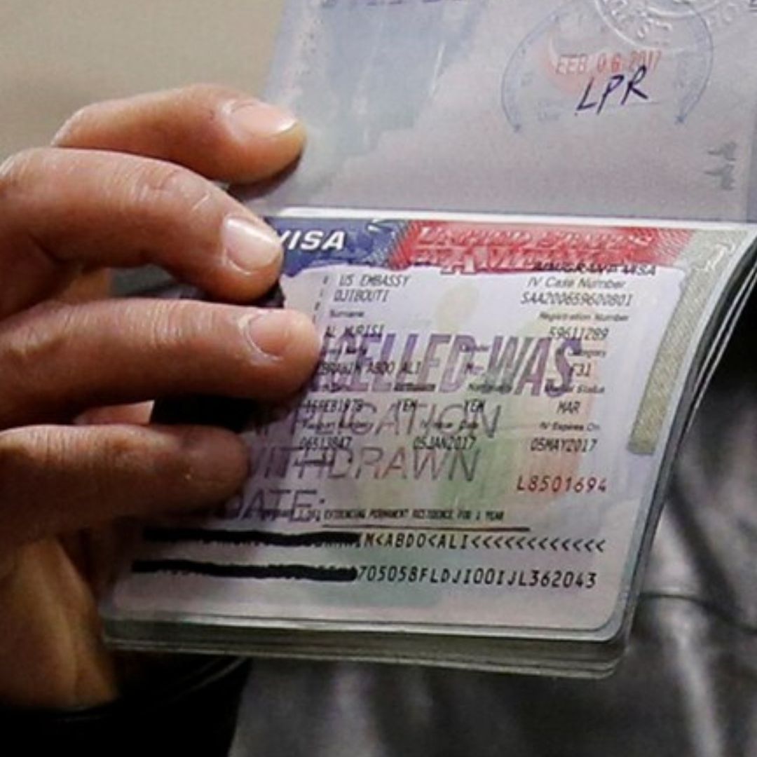 Embajada de Estados Unidos en México Cambia Método de Entrega de Visa Americana; Así Será Ahora