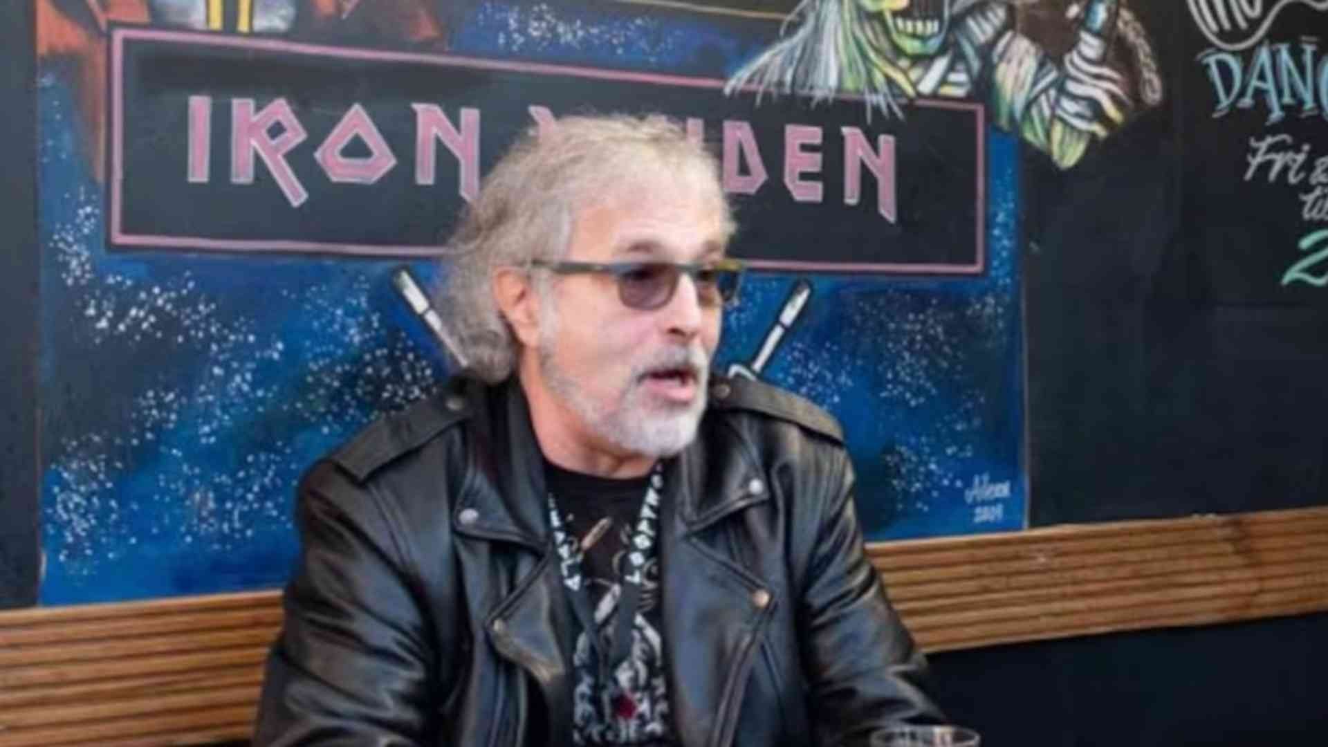 Paul Mario Day, vocalista original del grupo Iron Maiden