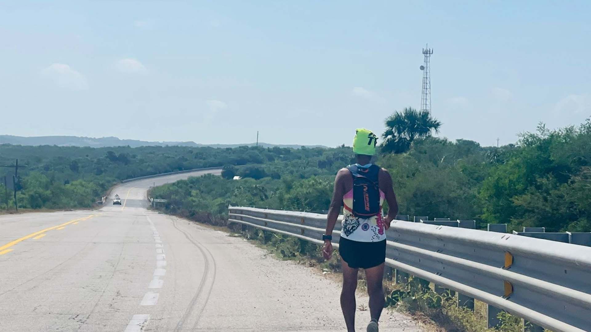 Edgar Liñán Corre Más de 700 kilómetros en Tamaulipas Para Honrar el Deseo de su Padre