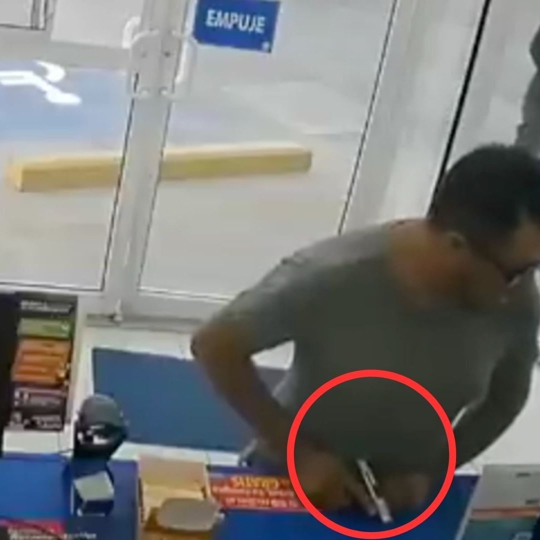Con "Por Favor" y "Gracias" Asaltan Farmacia en Chihuahua; Quedó Todo Grabado en Video