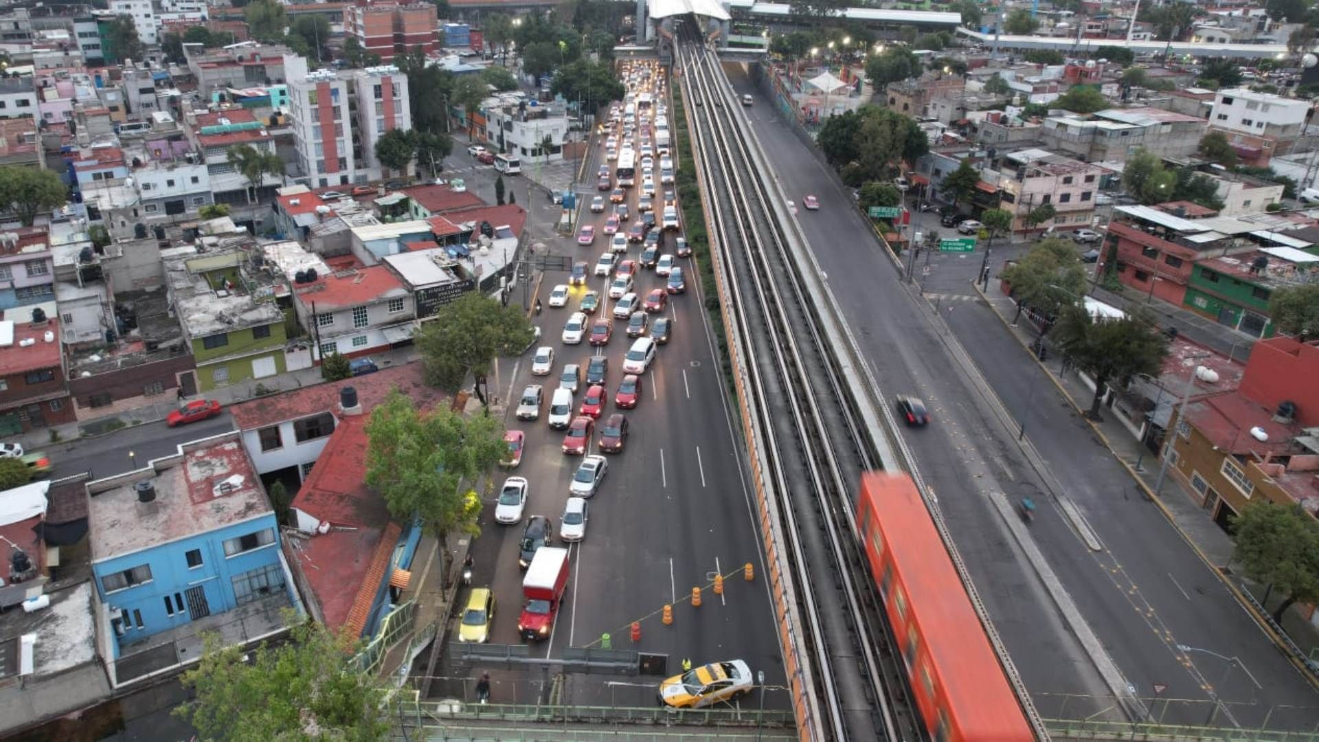 Así se ve desde el aire el caos por el accidente en Oceanía