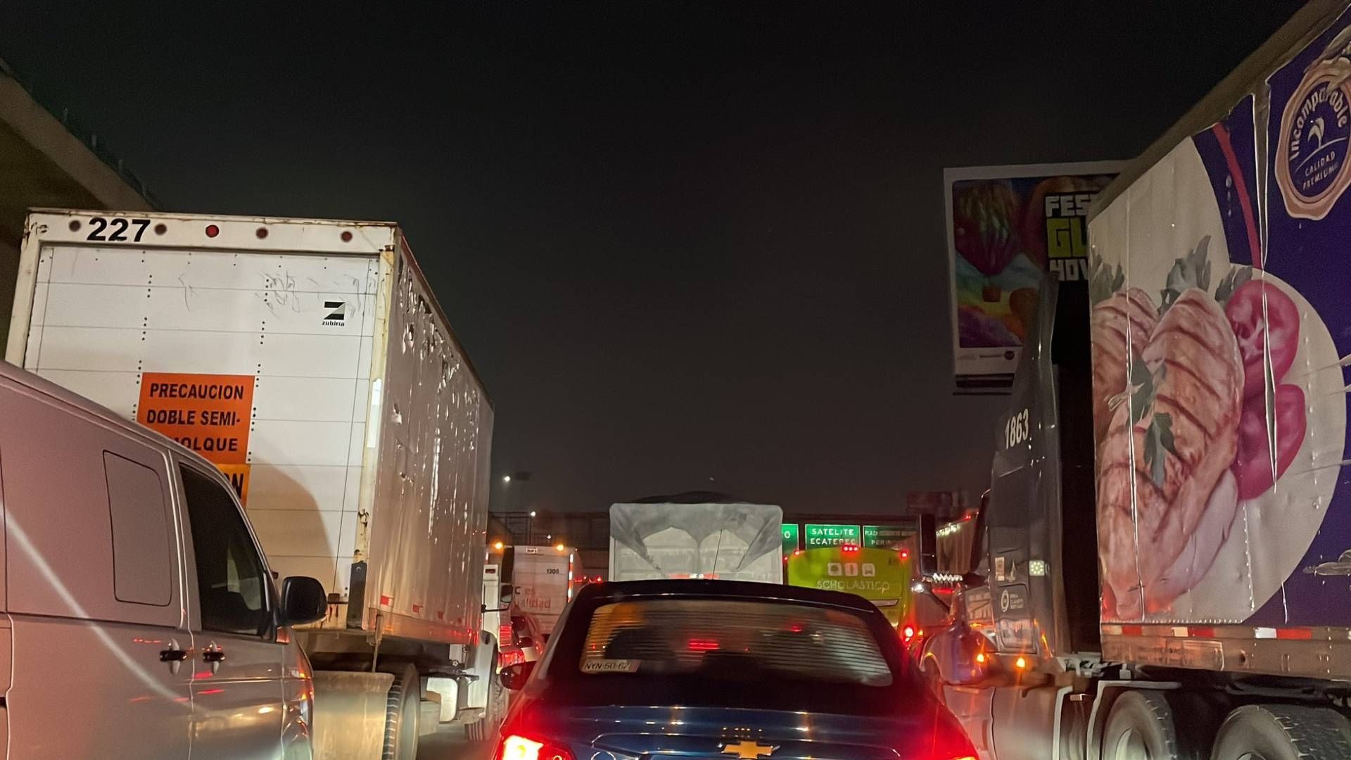La autopista México-Querétaro presenta carga vehicular a la altura de Perinorte en Cuautitlán Izcalli este viernes 22 de noviembre 2024