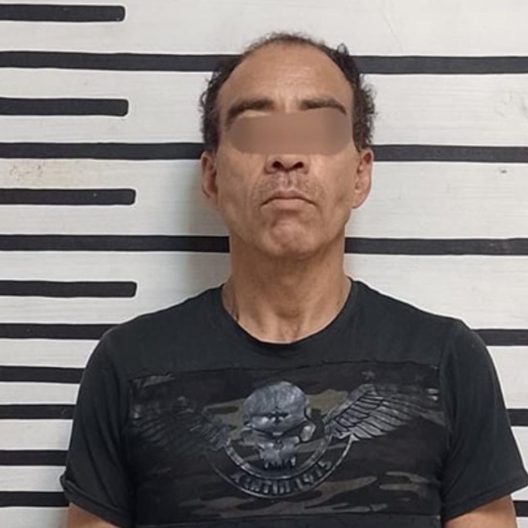 Le 'Rebotan' su Tarjeta por Falta de Fondos y Sujeto se Pone Violento en Supermercado