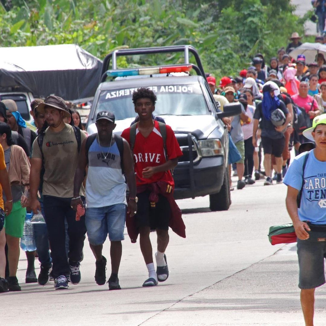 Caravanas migrantes aumentan en Chiapas previo a llegada de Trump