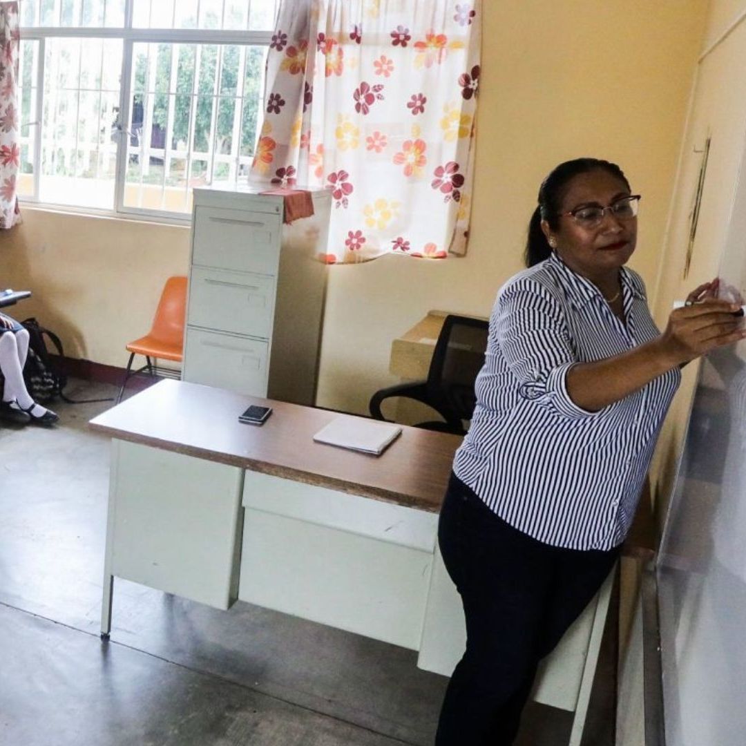 Los docentes y directivos del SNTE recibirán su bono anual en los próximos días. Conoce aquí la fecha exacta