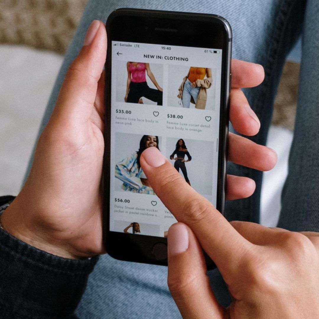 ¿Cómo evitar ser estafado en internet por ofertas de Black Frida y Cyber Monday?