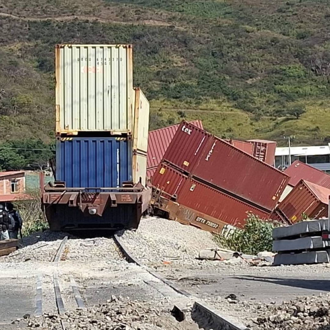 Descarrila Tren en Carretera Ciudad Guzmán a Zapotiltic