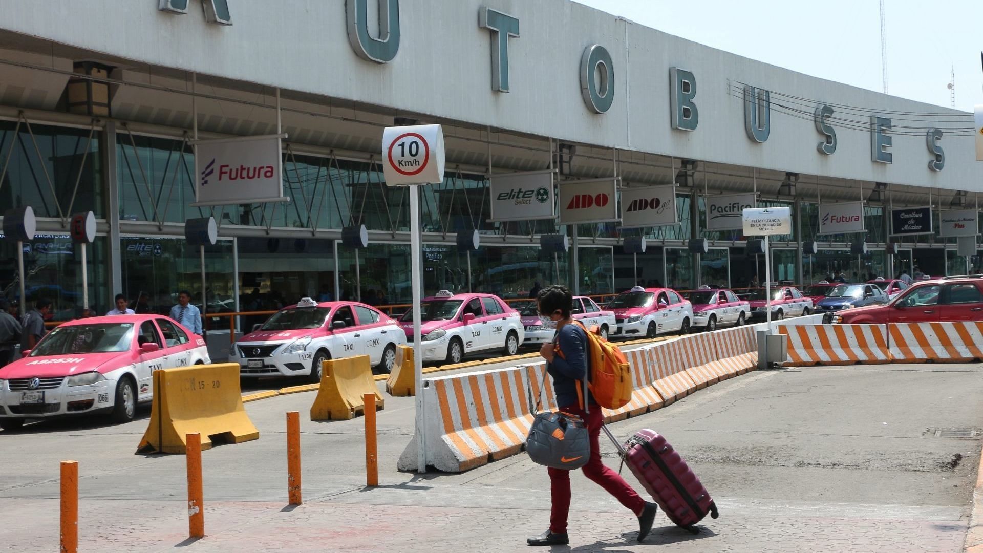 El Regreso al Pueblo, la Otra Migración de Mexicanos en Estas Vacaciones