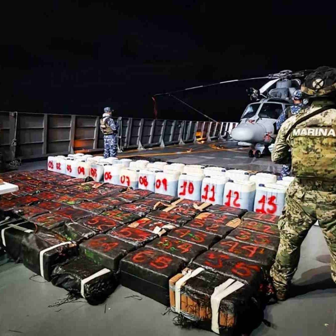 Los decomisos los ha hecho el personal naval en operaciones por aire, mar y tierra.
