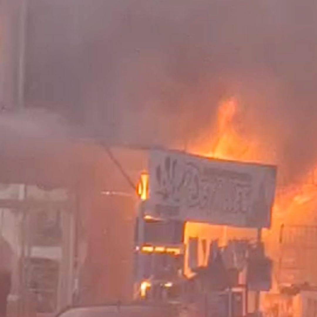 Incendio en Dulcería de Navolato Fue Ocasionado por Cohetes Dentro del Inmueble