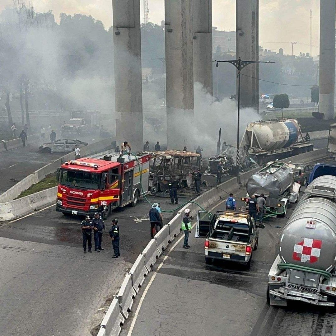 Explosión e Incendio de Pipa en La Concordia, Iztapalapa. Foto: Cuartoscuro.