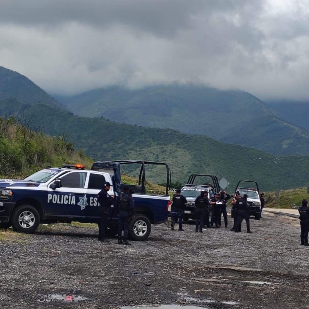 Según las primeras indagatorias, los restos hallados pertenecen una persona de complexión robusta y tez morena el cual presentaba signos de violencia.