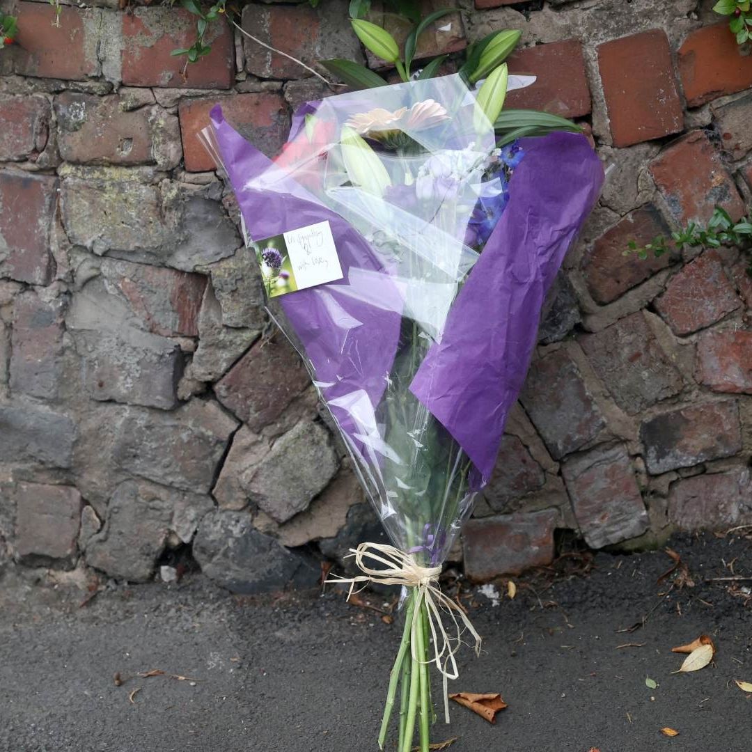 Flores por atentado terrorista en sinagoga de Manchester hoy, 2 de octubre 2025