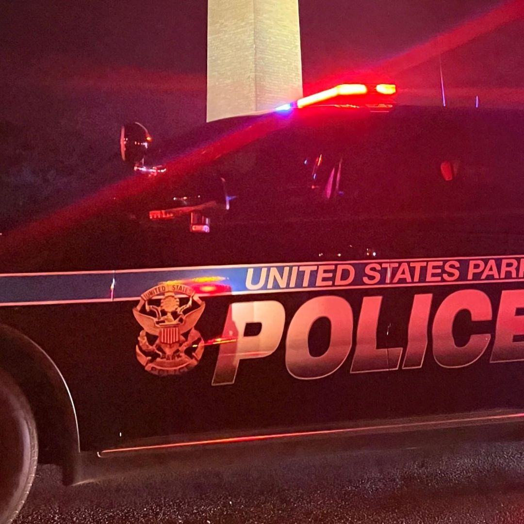 Tiroteo en Washington Deja un Agente de la Policía de Parques de Estados Unidos Herido