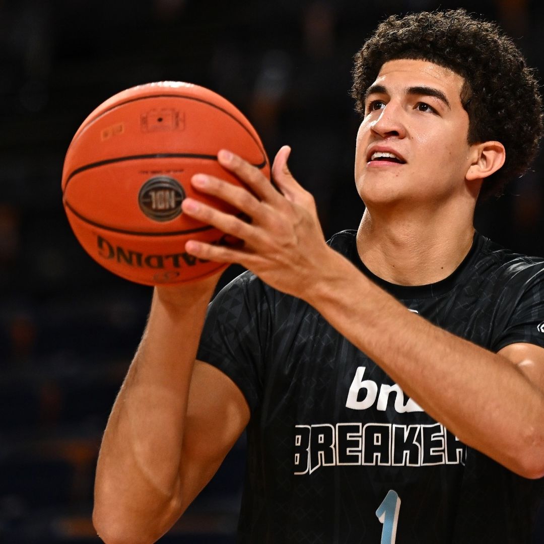 ¿Quién es Karim López, el Mexicano que se Declaró Elegible Para el Draft de la NBA 2026?