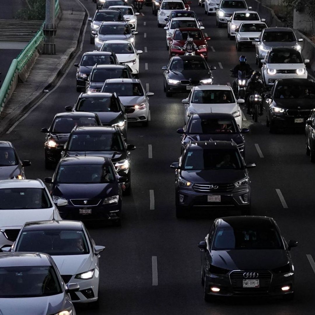 Vuelve el Doble Hoy No Circula lunes 23 de marzo 2026 por contingencia habrá restricción en CDMX y Edomex