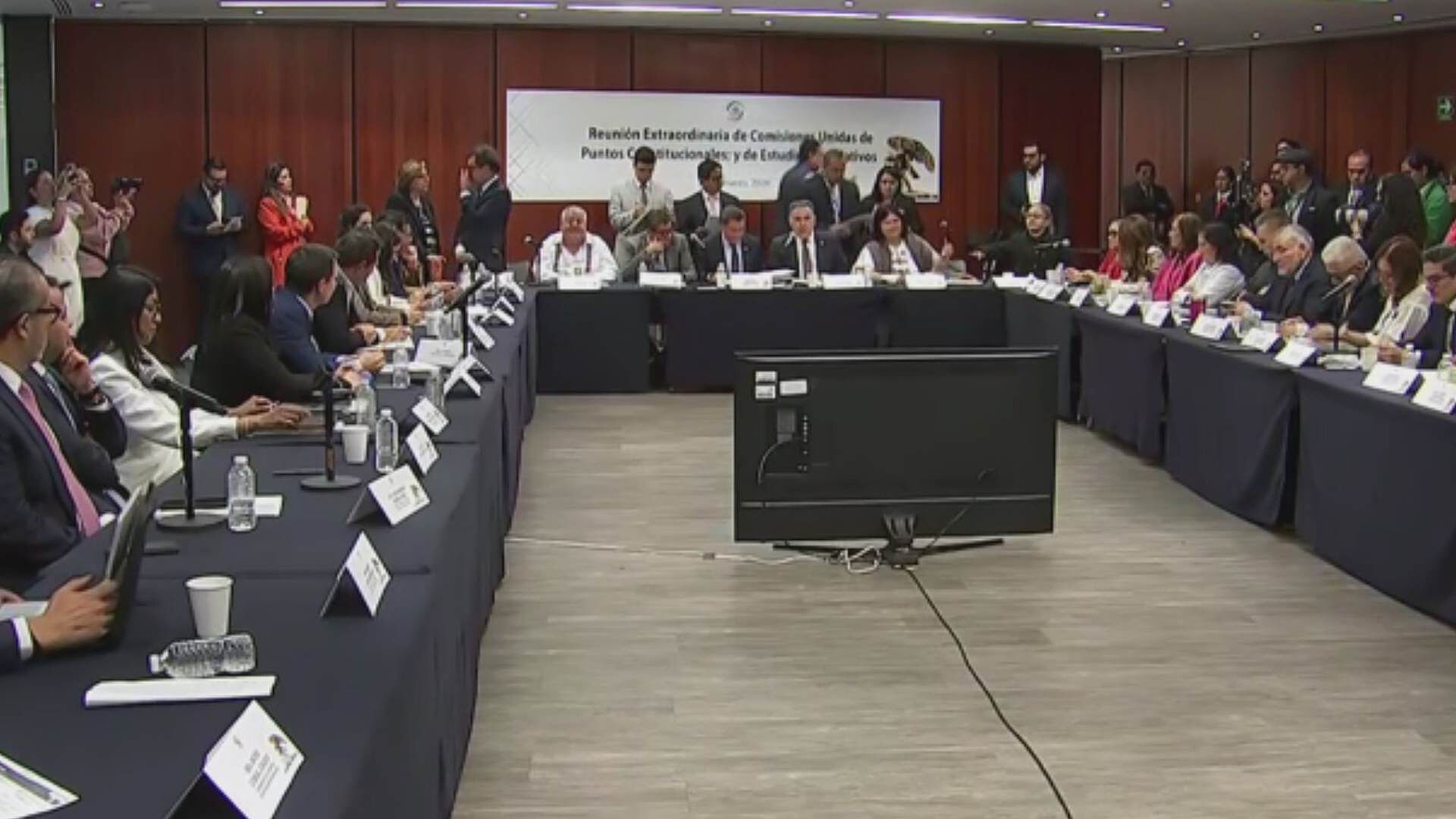 Aprueban en Comisiones del Senado Plan B de la Reforma Electoral ...