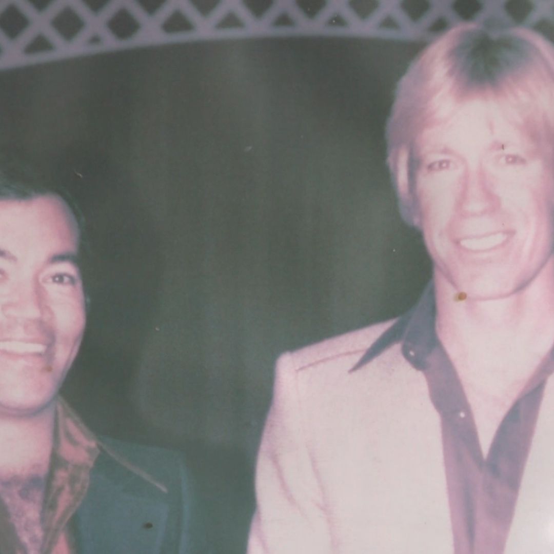 Revelan Historia de Chuck Norris en Dojo de Mexicali; Entrenó y Enseñó Artes Marciales