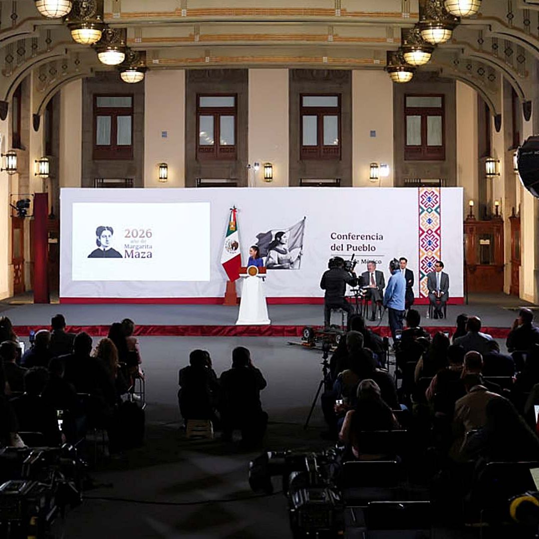 Claudia Sheinbaum en conferencia de prensa en Palacio Nacional.