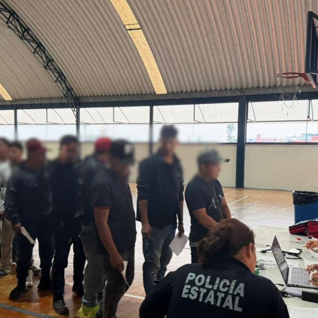 Rescate de 229 Migrantes Subraya Urgencia de Combatir Tráfico de Personas, Dice Embajdor de EUA.