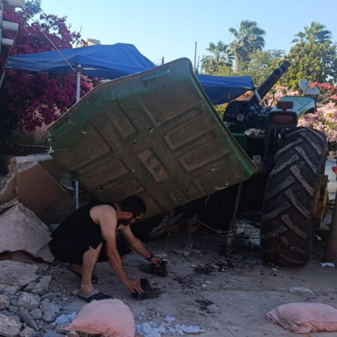 Conductor de Tractor Choca Contra Vivienda en Bagojo Colectivo Ahome Sinaloa