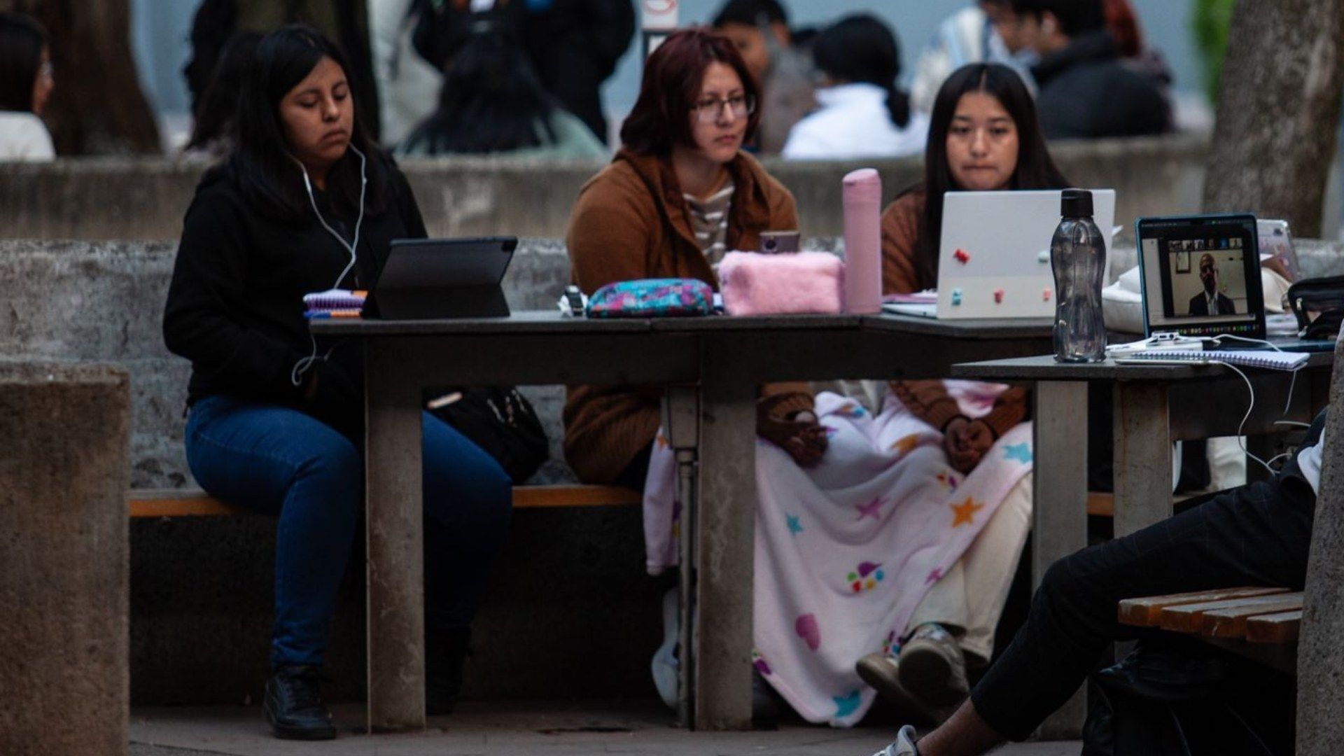 Beca para las Mujeres Universitarias Julieta Norma Fierro