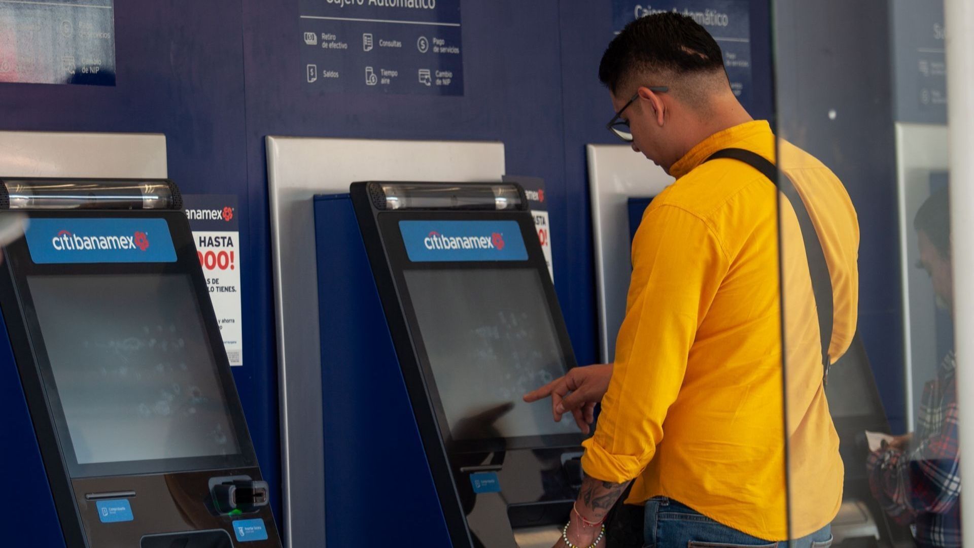 Checa Si los Bancos Abren en Jueves y Viernes Santo 2026 y las Operaciones que Puedes Hacer el 2 y 3 de Abril