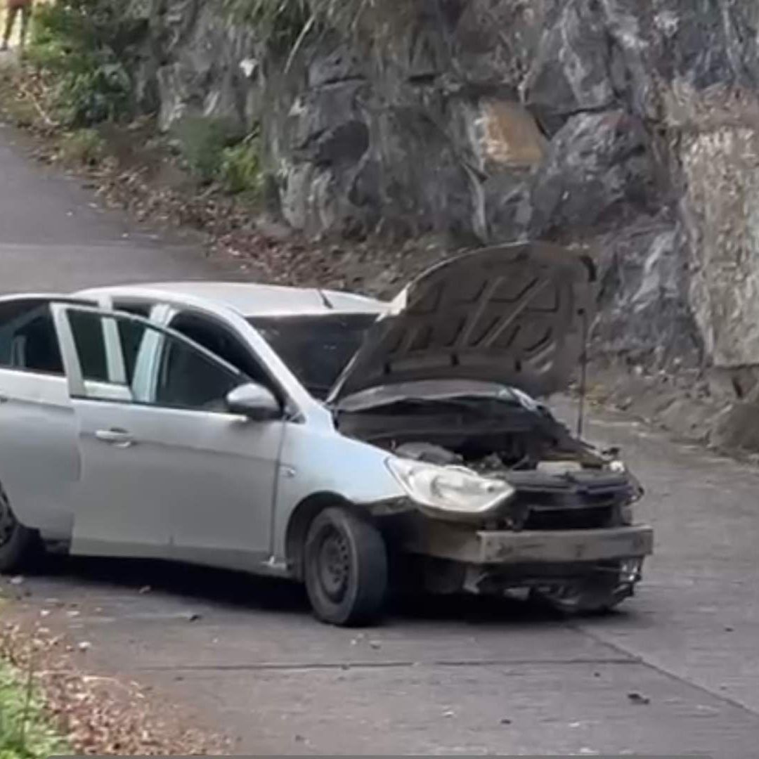 Este es el Estado de Salud de los Bomberos que Cayeron a un Barranco en su Camión en Carretera Coetzala Zongolica Veracruz