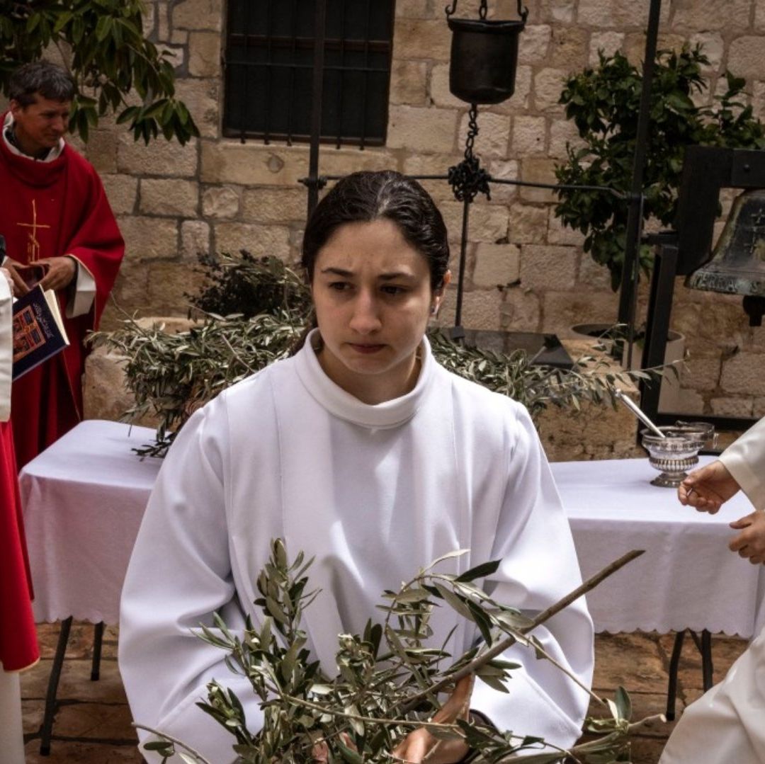 Policía de Israel Impide a Patriarca Latino de Jerusalén dar Misa de Domingo de Ramos.