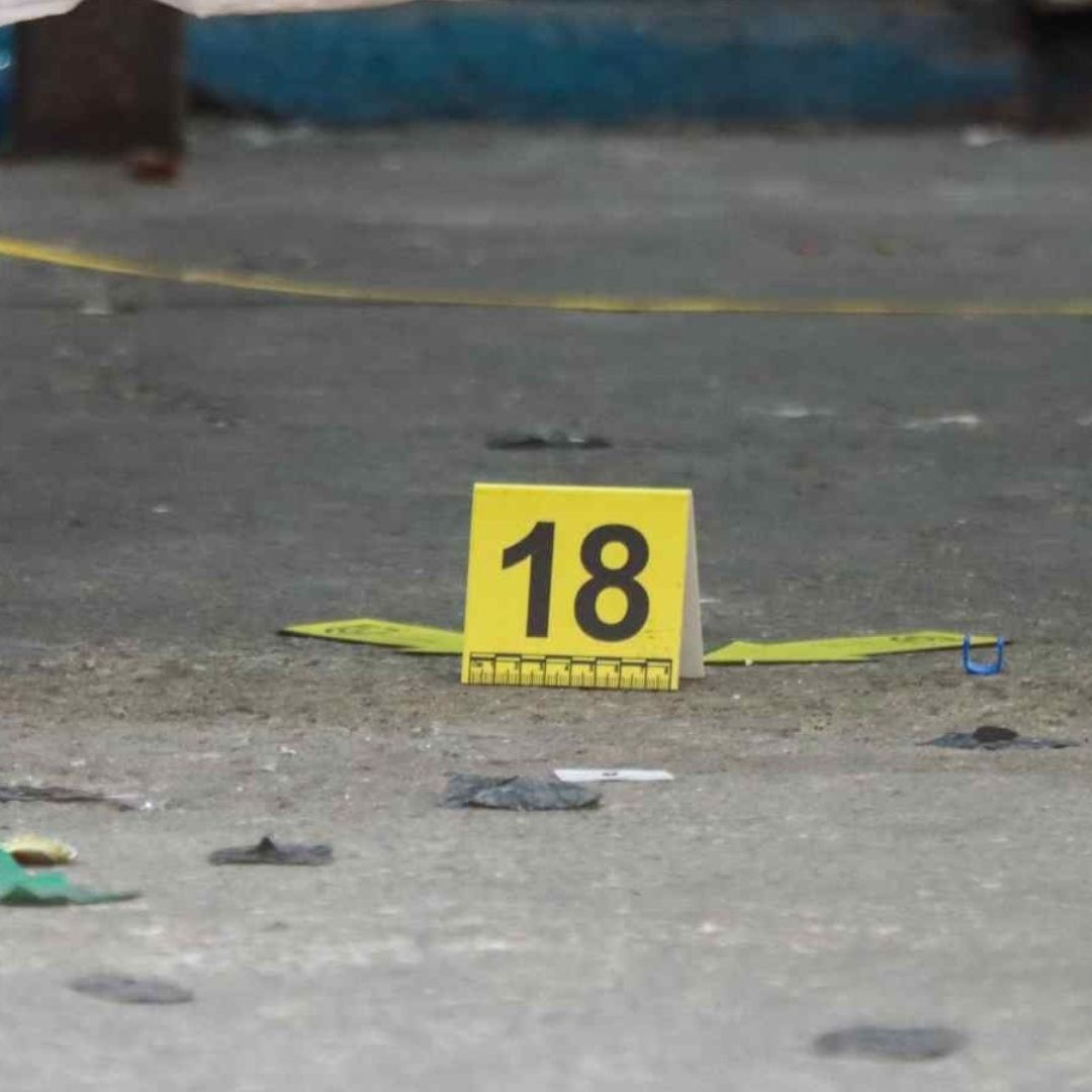 En la alcaldía Azcapotzalco asesinan a dos jóvenes.
