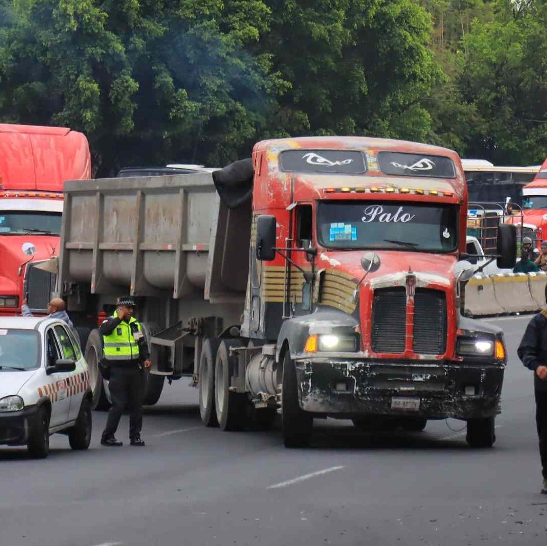 Carreteras bloqueadas hoy 27 de marzo. Foto: Cuartoscuro