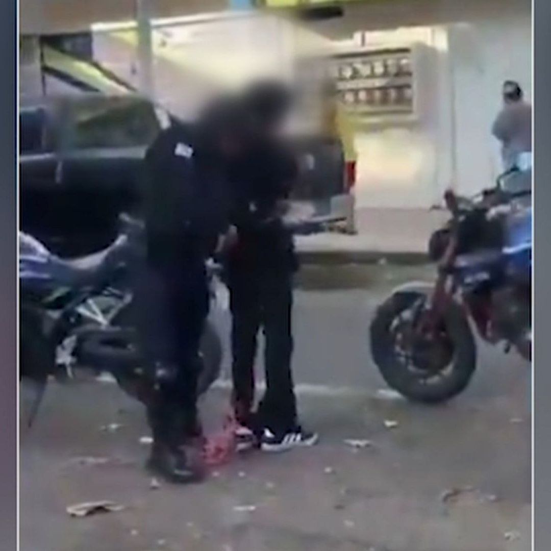 Osmar "N" ingresó al plantel educativo Antón Makárenko con un rifle semiautomático.
