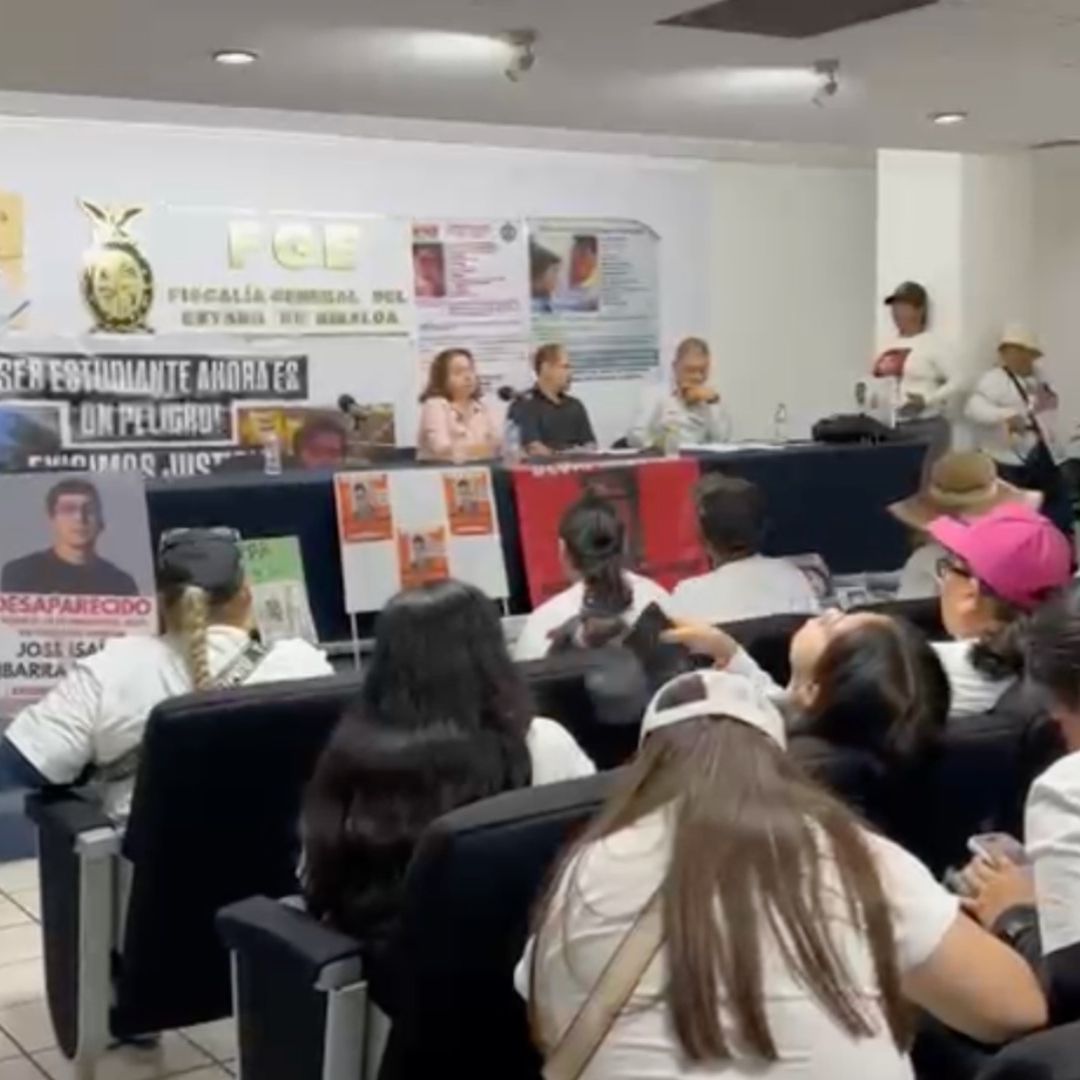 Manifestación por Dos Desaparecidos Culiacán Sinaloa David Antonio Ruelas Pérez y José Isaías Ibarra